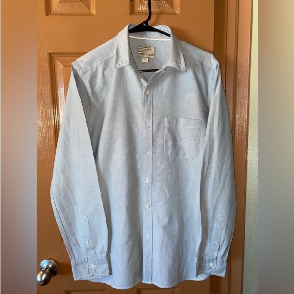 Quality Garment Issue- Excellent Condition - Mens Large Dress Shirt